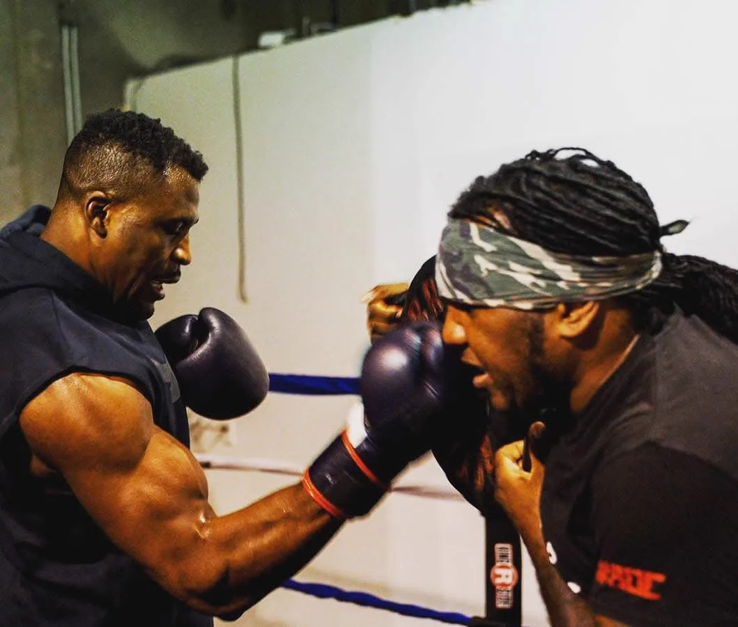 Gym training with coaches